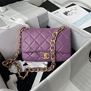 Chanel Flap Bag Purple Size 22 × 5 × 15.5 cm - 1