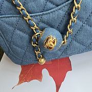 Chanel Denim Flap Bag Size 17 cm - 3