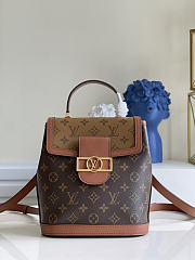 Louis Vuitton Dauphine Backpack PM LV M45142 Size 19 x 20 x 12 cm - 1