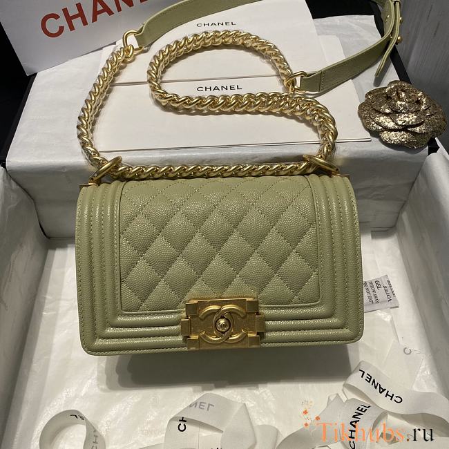 Chanel Leboy Grain Calfskin Green 01 67085 Size 20 cm - 1