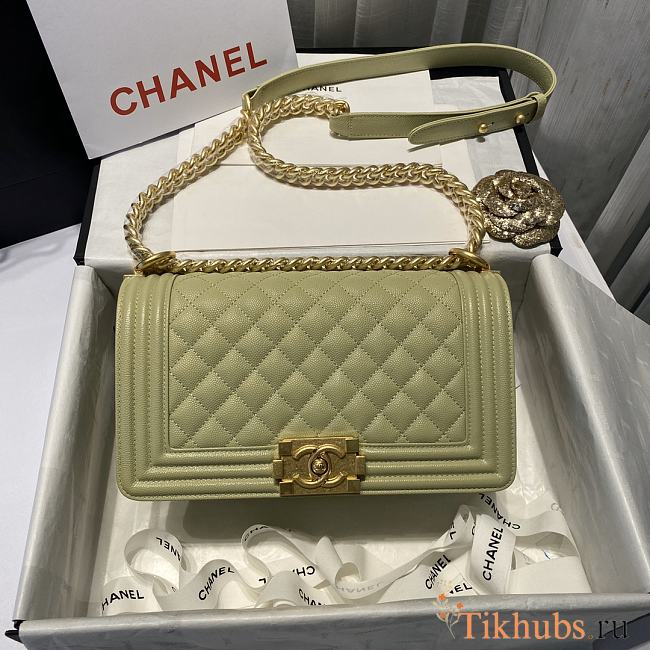 Chanel Leboy Grain Calfskin Green 01 67086 Size 25 cm - 1