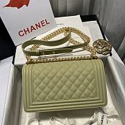 Chanel Leboy Grain Calfskin Green 01 67086 Size 25 cm - 6