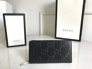  GG Embossed Zip Around Wallet In Black Leather 625558 Size 19 x 10 x 2.5 cm