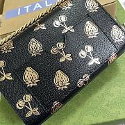 Gucci Padlock Small Shoulder Bag Black 409487 Size 20 x 12 x 8 cm - 6