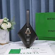Bottega Veneta Black 6613 Size 30 x 23 x 16 cm - 4