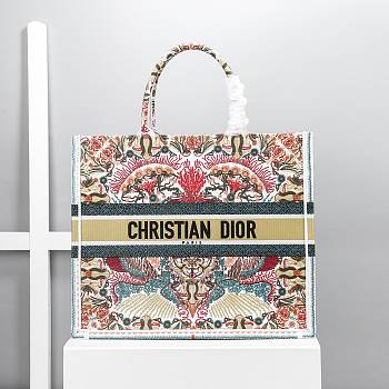 Dior Shopping Bag Size 41.5 cm