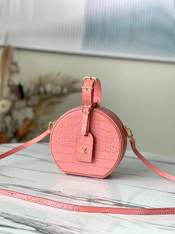 LV Petite Boite Chapeau Handbag Crocodile Pattern Nude Pink M43514 Size 17.5 x 16.5 x 7.5 cm