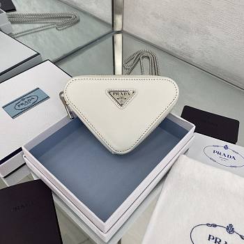 Prada Chain Bag White 6205 Size 13 x 2 cm