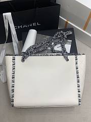 Chanel Shopping Bag White Size 38 x 31 x 10 cm - 4