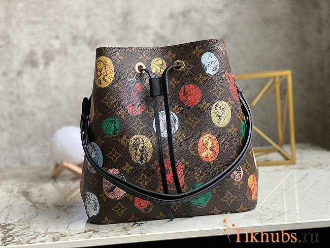 LV Néonoé MM Monogram Canvas M45956 Size 26 x 26 x 17.5 cm - 1