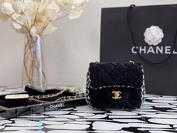 Chanel Flap Bag Small Woolden 99017 Size 17 cm