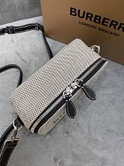 Burberry Shoulder Bag Size 18 x 7 x 14 cm - 5