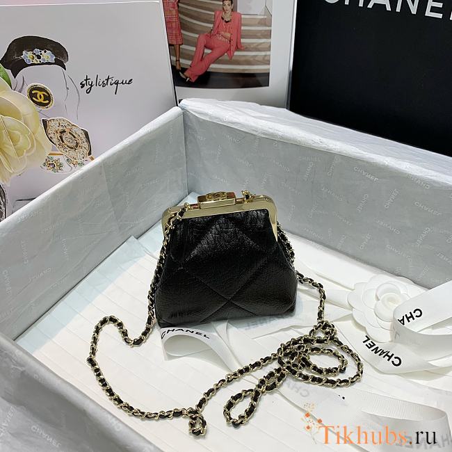 Chanel Retro Clip Bag Black 81053 Size 12 x 10 x 5 cm - 1