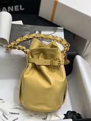 Chanel Lucky Bag Yellow Size 16 x 25 x 17 cm - 5