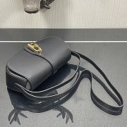 Celin Mini Retro Lock Bag Black 3067 Size 18 × 8 × 5 cm - 3