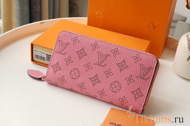 Louis Vuitton Long Zippy Wallet Pink M58429 Size 19 x 10 cm - 1