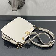 Fendi Touch Organ Bag White 7349 Size 26.5 x 10 x 19 cm - 4