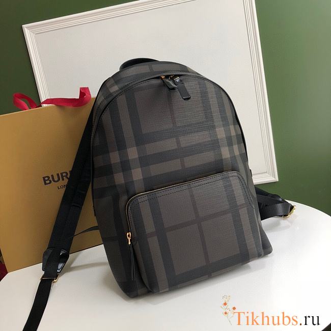 Burberry London Plaid Backpack Size 29 x 15 x 40 cm - 1