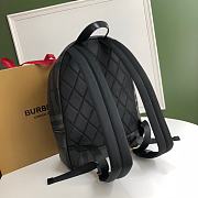 Burberry London Plaid Backpack Size 29 x 15 x 40 cm - 6