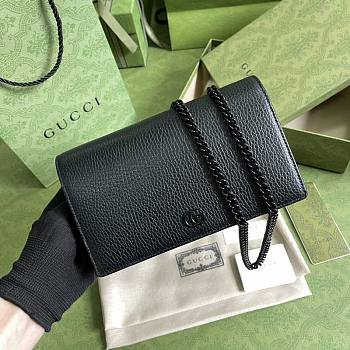 Gucci GG Marmont Leather Mini Chain Bag Black 497985 Size 20 x 12.5 x 4 cm