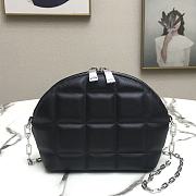 Bottega Veneta Mini Box Chain Shell Bag Black Size 11 x 14 x 16 cm - 2