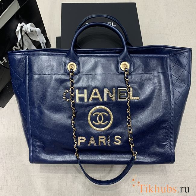 Chanel Shopping Bag Blue Size 40 x 31 x 21 cm - 1