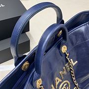 Chanel Shopping Bag Blue Size 40 x 31 x 21 cm - 2