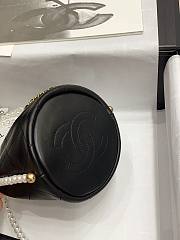 Chanel Pearl Chain Bucket Bag Black Size 19 x 17 cm - 6