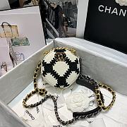 Chanel Panda Color Matching Round Cake Chain Bag 81063 Size 12 cm - 2