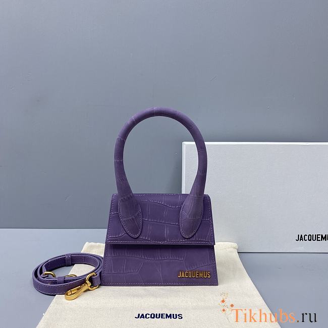 Jacquemus Crocodile Purple 2044 Size 18 x 15.5 x 8 cm - 1