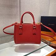 Prada Mini Killer Red 1BA906 Size 20 x 15 x 9.5 cm - 2