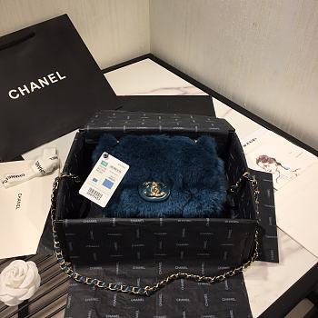 Chanel Wool Flap Bag Blue Size 20 cm