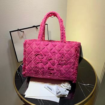 Chanel Zipper Handbag Pink AS0976 Size 32 x 25 x 13 cm