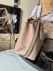 LV Grand Palais Handbag Apricot M45811 Size 34 x 24 x 15 cm - 4