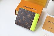 Louis Vuitton Multiple Wallet Yellow M80781 Size 11.5 x 9 x 1.5 cm - 3