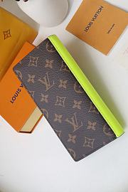 Louis Vuitton Brazza Wallet Yellow M80790 Size 10 x 19 x 2 cm - 4