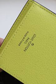 Louis Vuitton Brazza Wallet Yellow M80790 Size 10 x 19 x 2 cm - 3