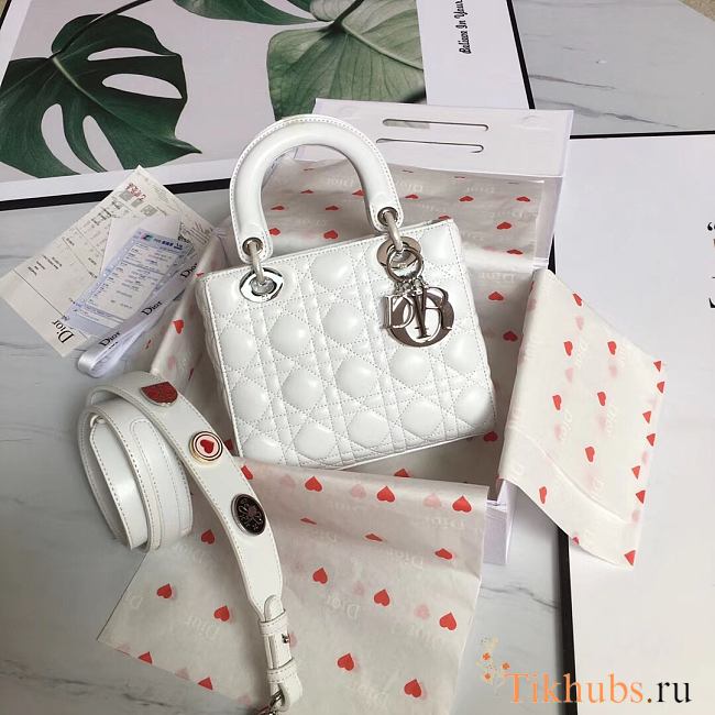 Dior Lady White Lambskin Size 20 x 17 x 9 cm - 1