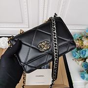 Chanel Woc Chain Bag Black A0957 Size 19 x 12.5 x 3.5 cm - 2