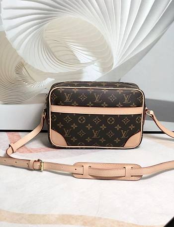 LV Trocadero Shoulder Bag M51274 Size 27 x 17 x 7 cm