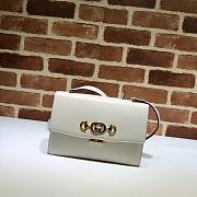 Gucci Small Zumi Shoulder Bag White 576388 Size 24 x 16 x 4.5 cm - 1