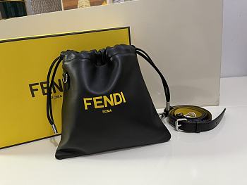 Fendi Cross-Body Black Size 24 x 24 x 2 cm