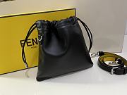 Fendi Cross-Body Black Size 24 x 24 x 2 cm - 3