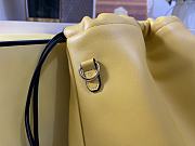 Fendi Cross-Body Yellow Size 30 x 2 x 39 cm - 2