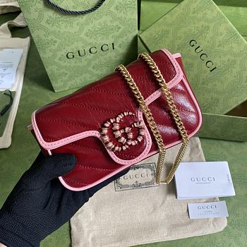 Gucci GG Marmont Red 574969 Size 16.5 x 10.2 x 5.1 cm