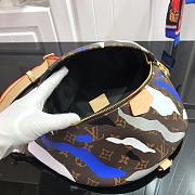 LV Bumbag Waist Bag M45106 Size 33 x 16 x 3 cm - 6