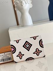 LV Coin Purse Wild at Heart White M80755 Size 11 x 8 x 2.5 cm - 5