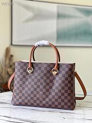 Louis Vuitton LV Riverside Tote White N40052 Size 36 x 25 x 15 cm - 6