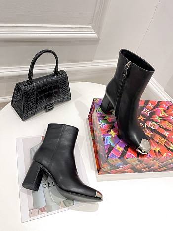 LV Boots 20