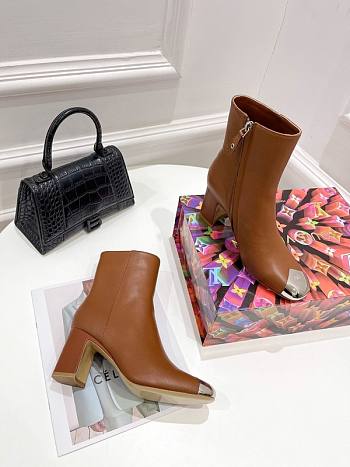 LV Boots 22